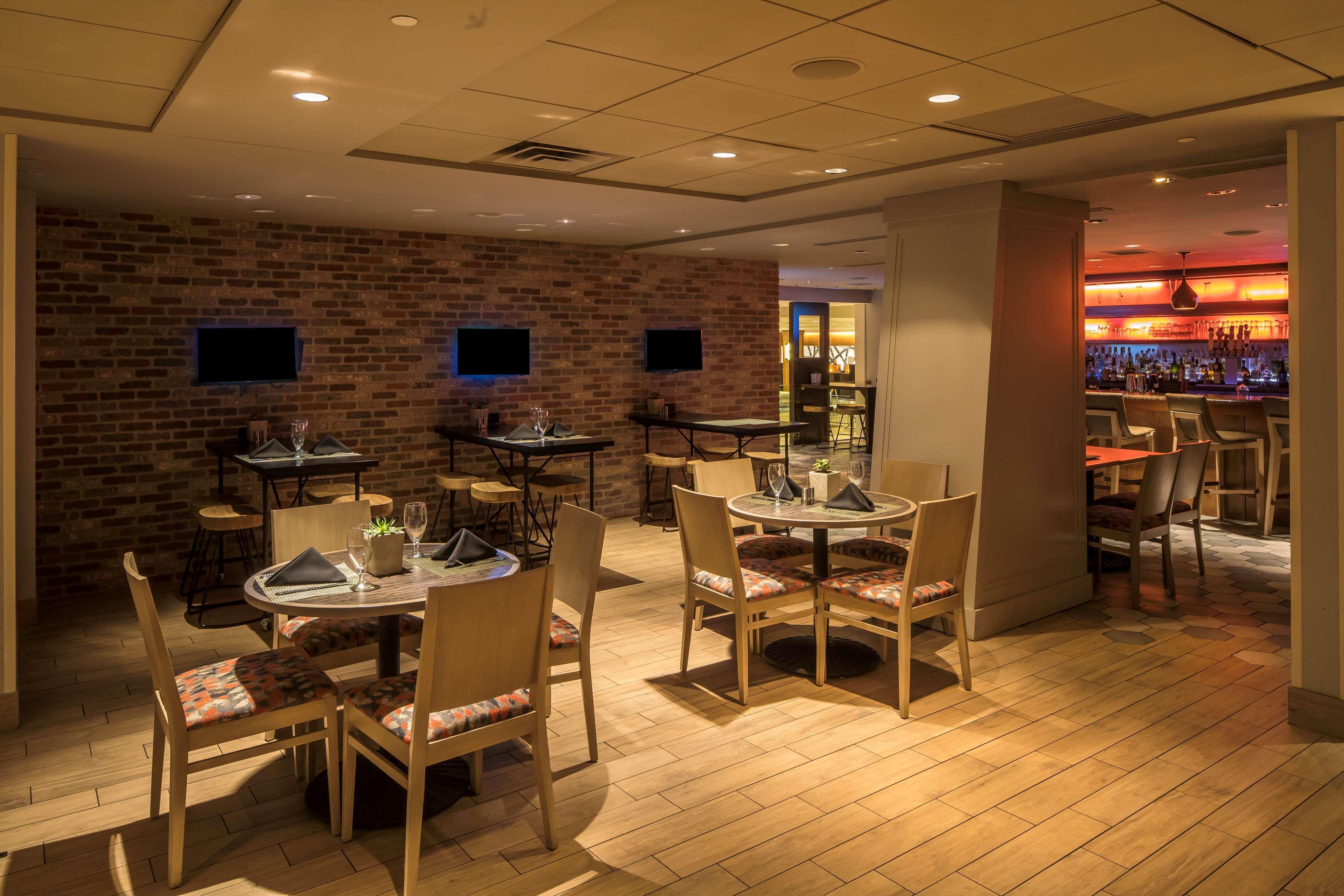 Doubletree By Hilton Hotel & Suites Pittsburgh Downtown Εξωτερικό φωτογραφία