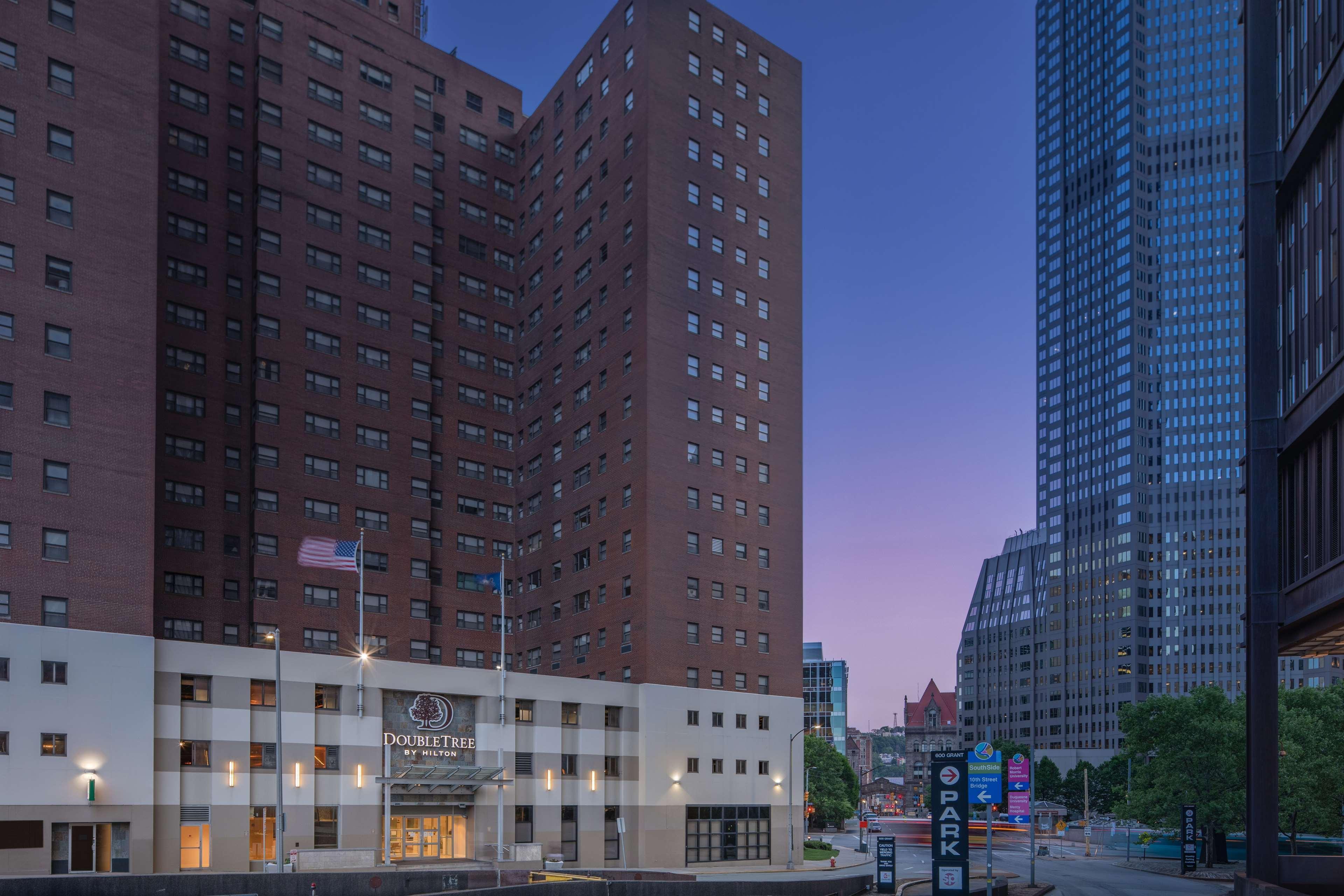 Doubletree By Hilton Hotel & Suites Pittsburgh Downtown Εξωτερικό φωτογραφία