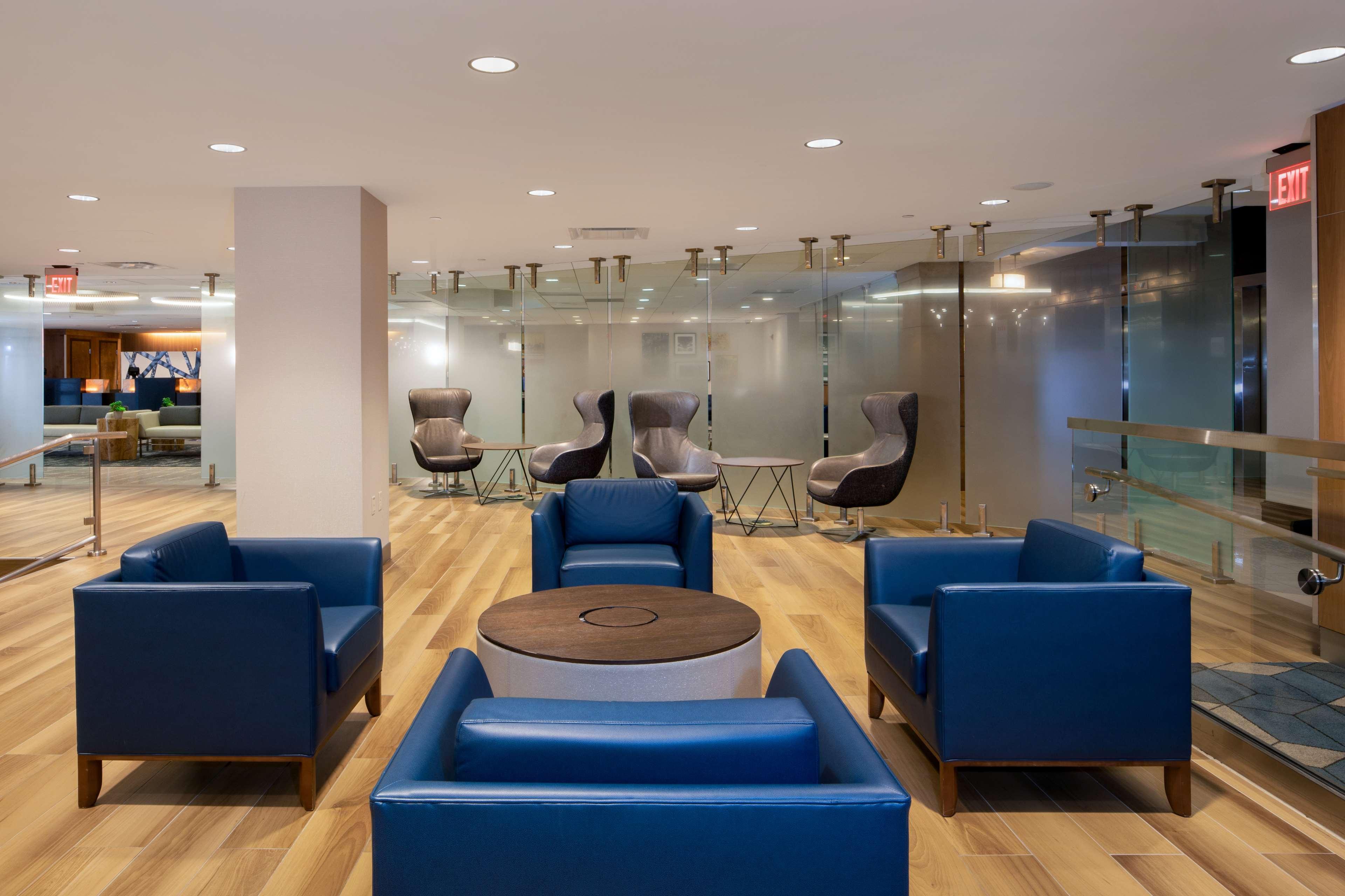 Doubletree By Hilton Hotel & Suites Pittsburgh Downtown Εξωτερικό φωτογραφία