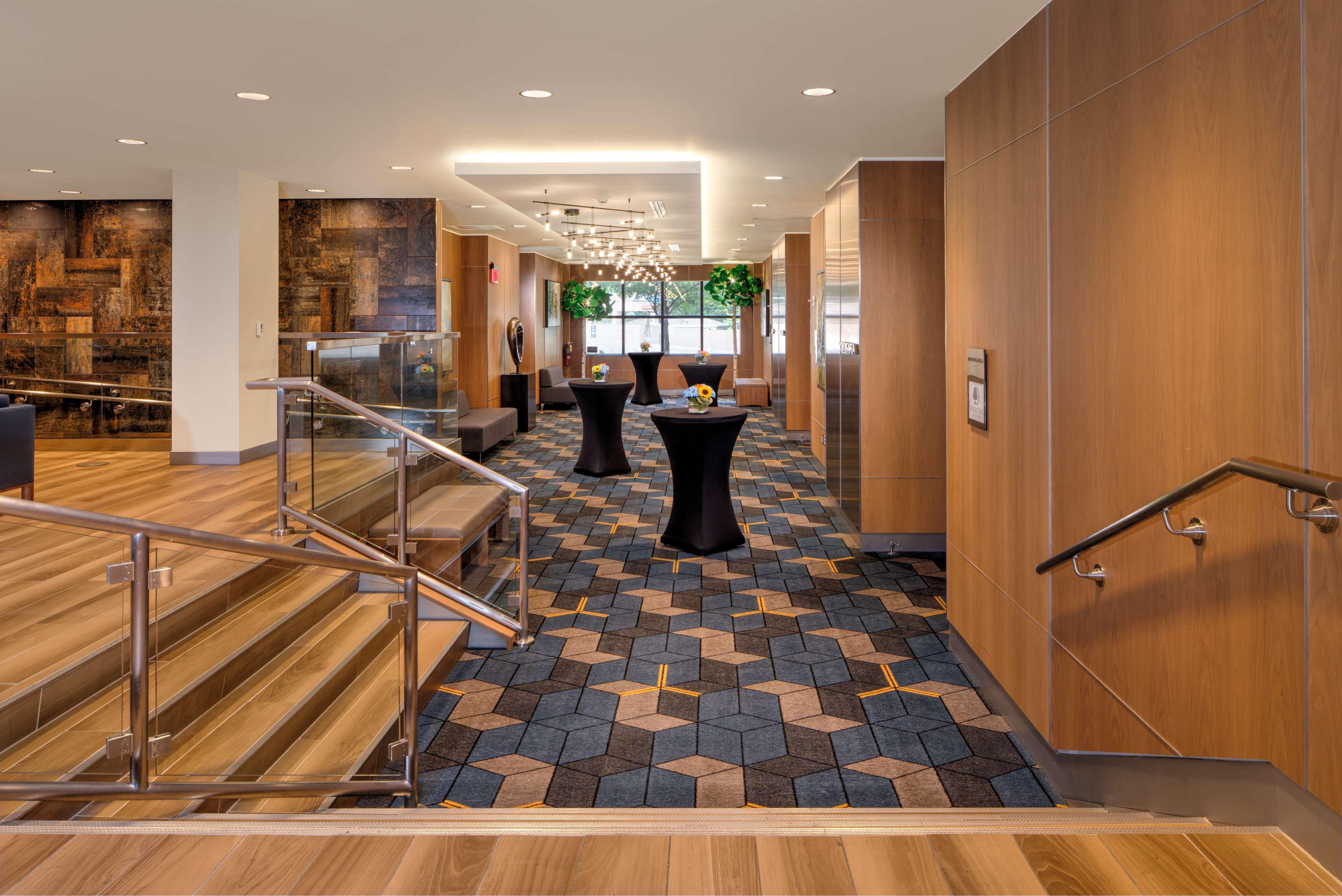 Doubletree By Hilton Hotel & Suites Pittsburgh Downtown Εξωτερικό φωτογραφία